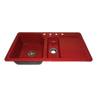 1983 Vintage Kohler Epicurean Sequoia (Red) 4-Hole Acid Resistant Porcelain & Cast Iron 2 Basin Drainboard Kitchen Sink For Sale