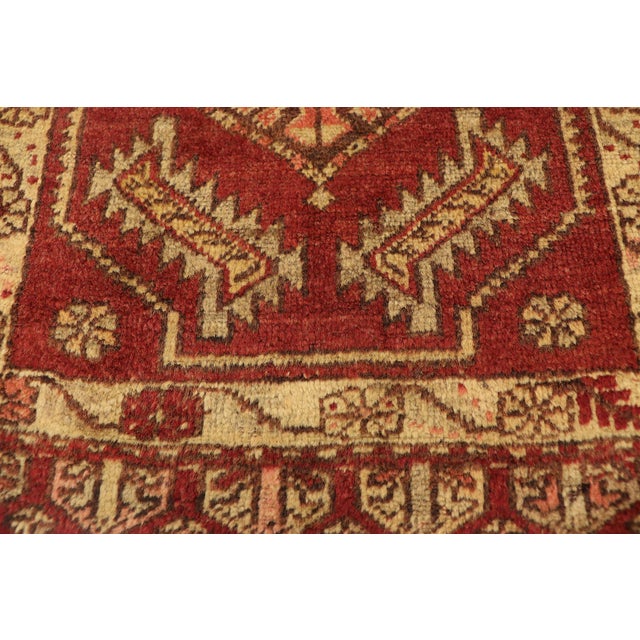 Vintage Turkish Yastik Rug - 01'06 X 02'10 For Sale - Image 4 of 8