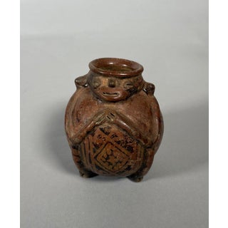 Shamanic pendant vase, Quimbaya culture, Colombia, circa 500-1500 AD, pre-Columbian For Sale