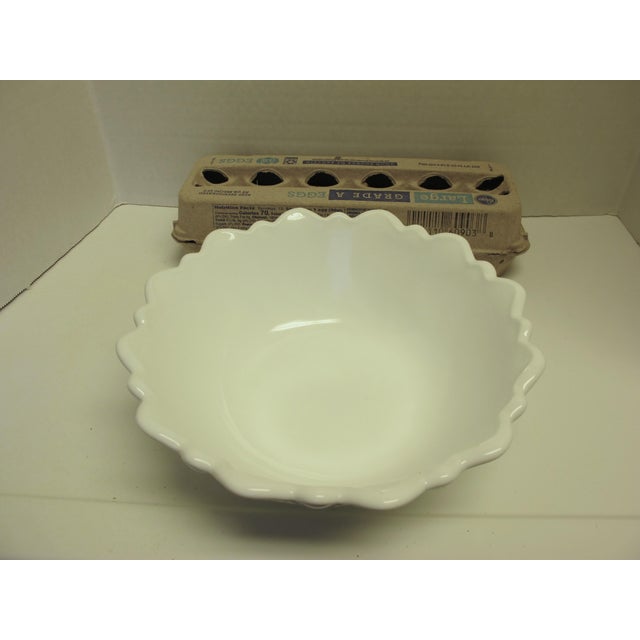Mid-Century Modern Mid-Century Scalloped Edge White Milk Glass Footed Bowl by Indiana Glass For Sale - Image 3 of 5