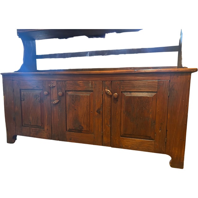 1970s Elongated Pine Bucket Bench For Sale In New York - Image 6 of 9