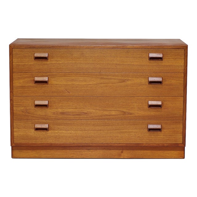 Chest of Drawers in Teak by Børge Mogensen for Søborg Møbelfabrik, 1950s For Sale