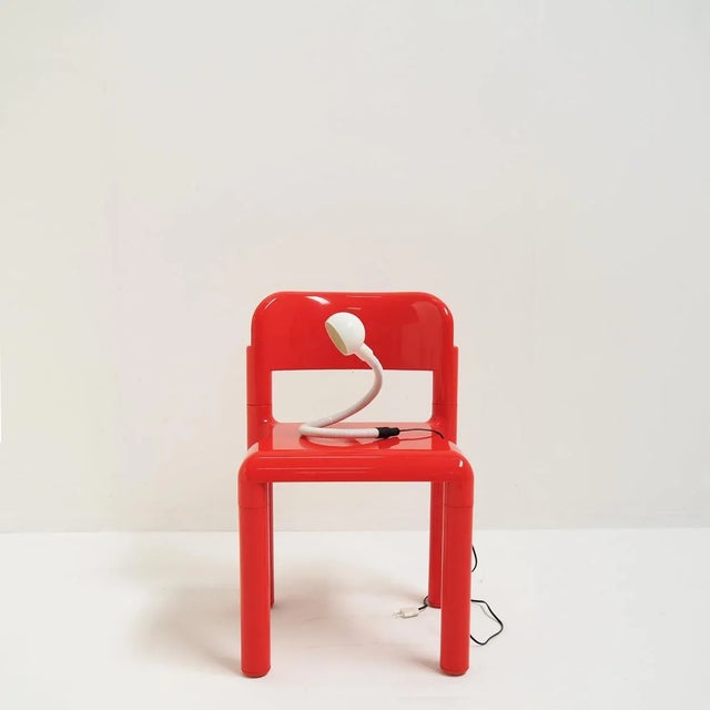 White Hebi Table Lamp by Isao Hosoe for Valenti, Italy, 1970s For Sale - Image 8 of 9