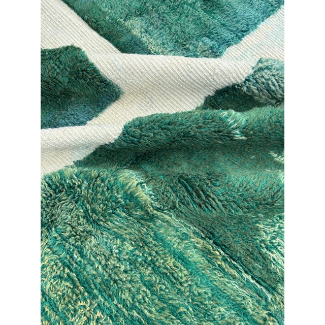 Textile Vintage Green Beni Mrirt Grid Pattern Rug, 2010s For Sale - Image 7 of 11