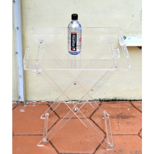 1980s Boho Chic Lucite Folding Tray Table X Stretchers Mid-Century Modern American For Sale - Image 13 of 18