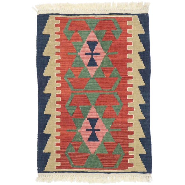 Vintage Persian Shiraz Kilim Rug - 02'00 X 03'00 For Sale - Image 9 of 9