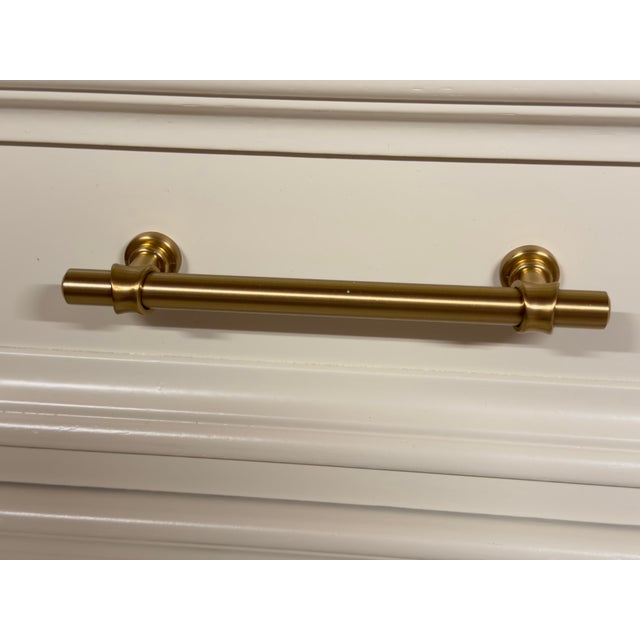 1980s Refinished Drexel Heritage Sideboard – Cream & Natural Wood, Solid Walnut With Brass Hardware For Sale - Image 9 of 10