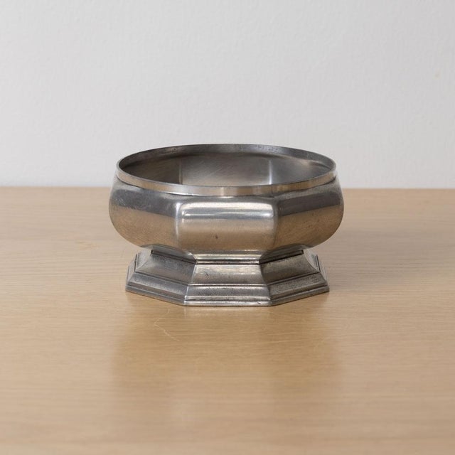 1930s French Art Deco Pewter Octagon Dish For Sale - Image 4 of 12