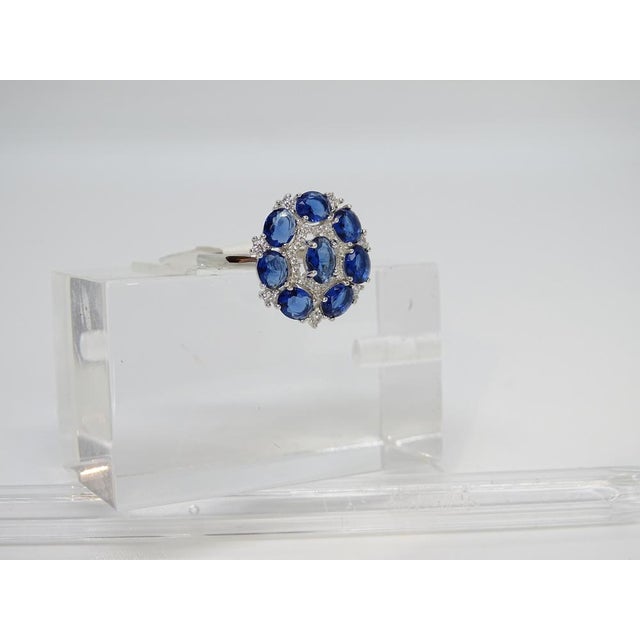 925 Silver Rosette Ring with Sapphire Root and Zircons, Italy, 21st Century For Sale - Image 16 of 18