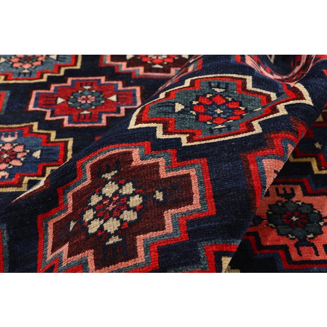 Antique Persian Bakhtiari Rug, 11'02 X 16'08 For Sale In Dallas - Image 6 of 10