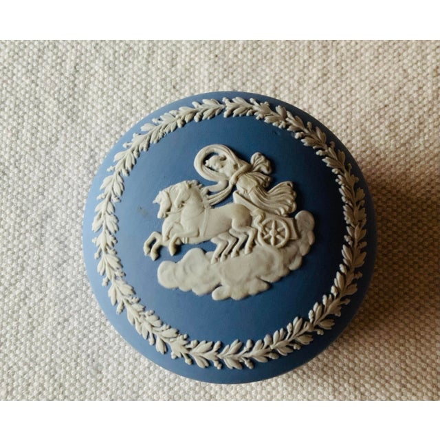 Vintage Wedgwood Blue Jasperware Round Trinket Box - East Hampton Estate Find For Sale - Image 13 of 15