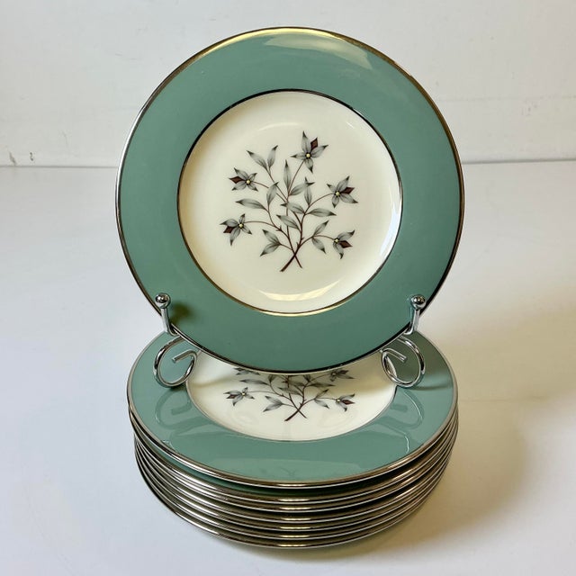 1970s Vintage Hollywood Regency Art Nouveau Lenox Kingsley China Dinnerware - (8) 5 Pc Place Settings - 40 pcs For Sale - Image 10 of 17