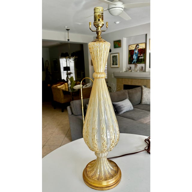 1950s Mid Century Modern Barovier & Toso Murano Coronado d'Oro Glass Table Lamp For Sale - Image 17 of 17