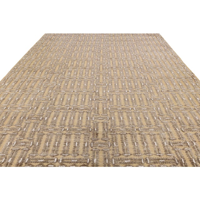 10 X 14 Contemporary Soumak Tan Wool and Jute Rug Handmade Geometric For Sale In New York - Image 6 of 11