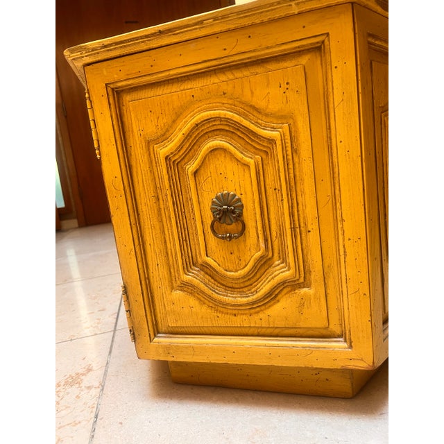 Mid-Century Modern Mid-Century Hexagonal Storage Cabinet by Jamestown Lounge Co. – Colonnade Collection For Sale - Image 3 of 10