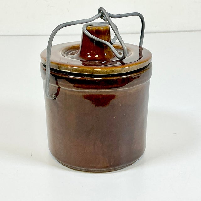 Early 20th Century Antique French Rustic European Medium Brown Glazed Crock With Steel Lid Lock. For Sale - Image 5 of 10
