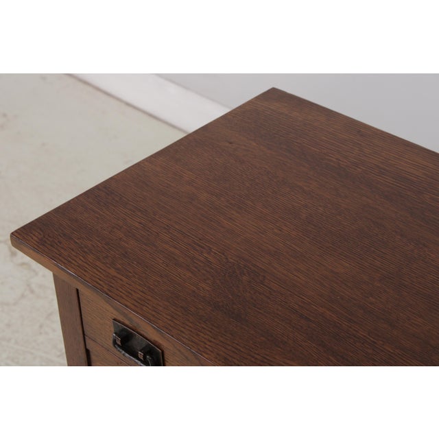 Stickley Mission Oak 2 Drawer Server Console For Sale - Image 11 of 17