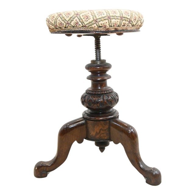 Victorian Adjustable Height Piano Stool in Carved Walnut, 1860s For Sale