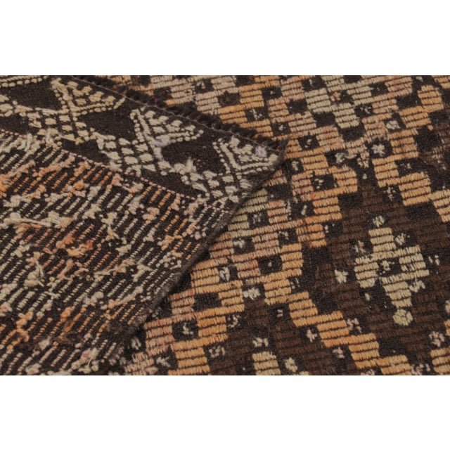 Vintage Turkish Kilim Runner With Diamond Lattice Geometry - Rug & Kilim For Sale - Image 10 of 10