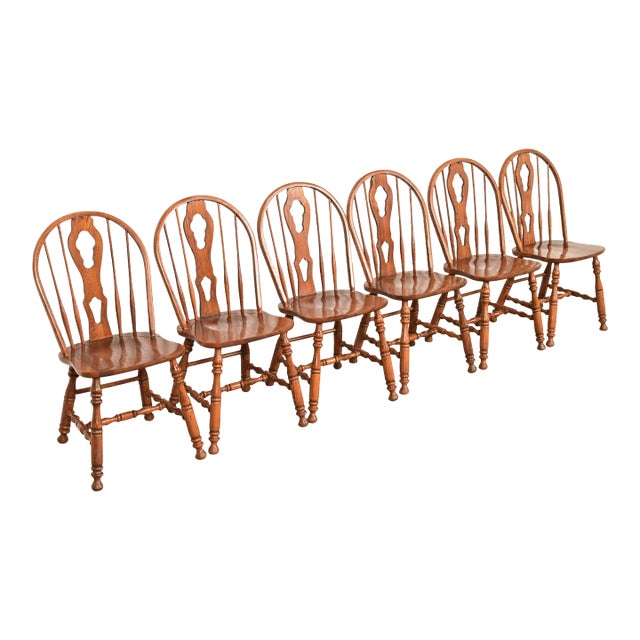 Ethan Allen Style American Colonial Solid Oak Spindle Back Windsor Dining Chairs, Set of Six For Sale