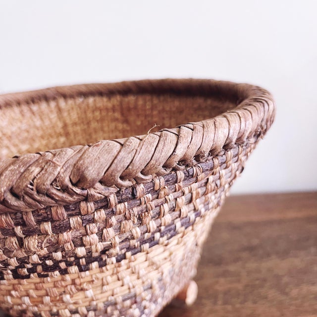 African Vintage Mossi Handwoven Natural Grass African Basket For Sale - Image 3 of 6
