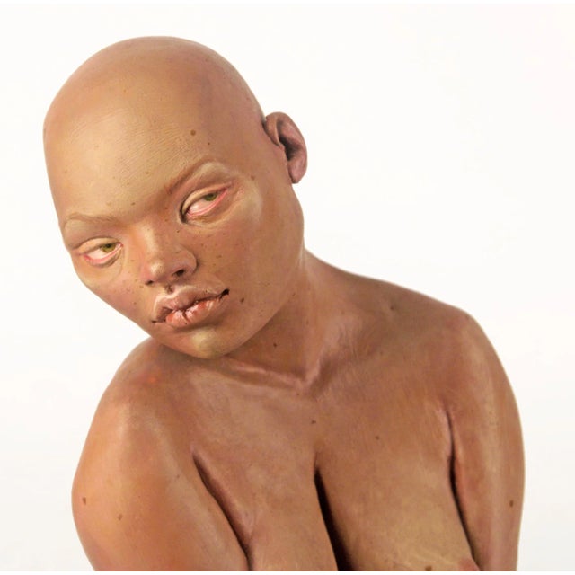 2010s 2018 Hand-Painted Resin Woman Sculpture 'Aurea' in Dark-Skinned Version by Argentine Multidisciplinary Artist Iara Kaumann Madelaire For Sale - Image 5 of 6