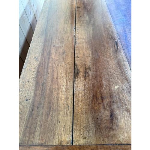 Louis XVI Chest of Drawers in Walnut For Sale - Image 5 of 10