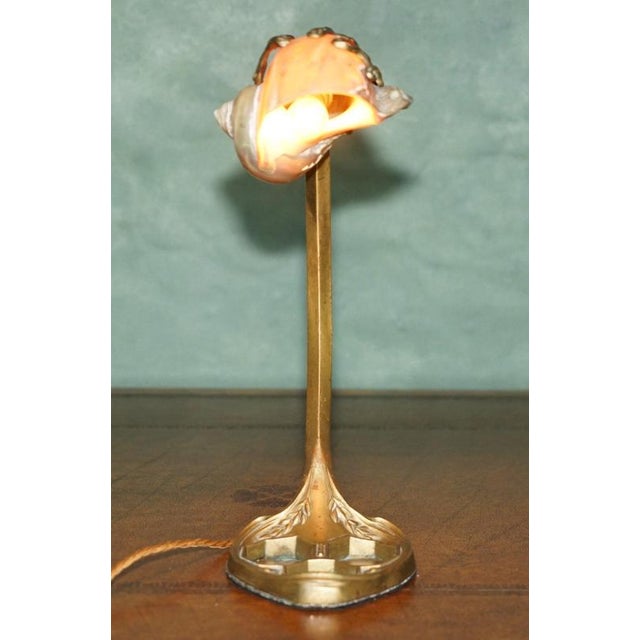 Antique French Art Nouveau Brass and Shell Table Lamp by Louis Majorelle, 1900 For Sale - Image 12 of 18