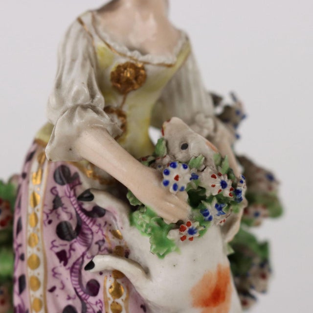 Vintage Figures in Porcelain, Set of 2 For Sale - Image 9 of 16