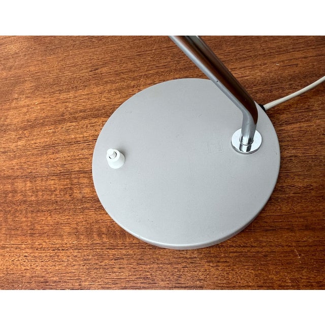 Mid-Century Modern Dutch Model Romeo Minimalist Table Lamp by Louis Kalff for Philips, 1960s For Sale - Image 10 of 18