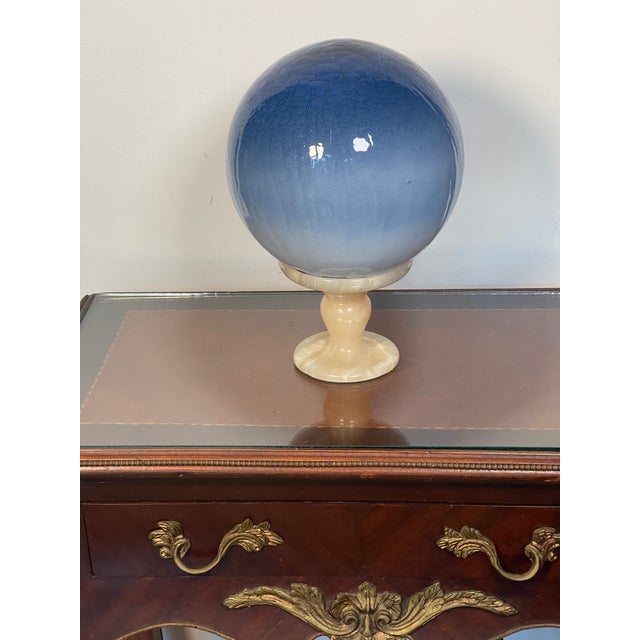 1970s Art Glass 8” Sphere on Onyx Stand For Sale - Image 4 of 5