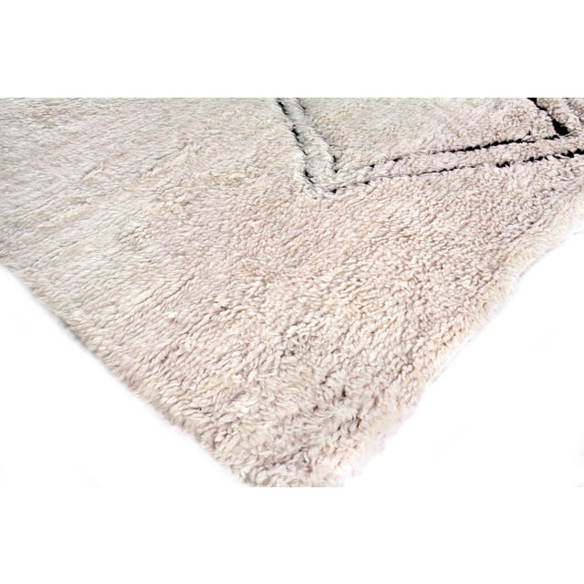 Weighton Hand loom Wool Ivory/Black Rug10'x14" Chairish