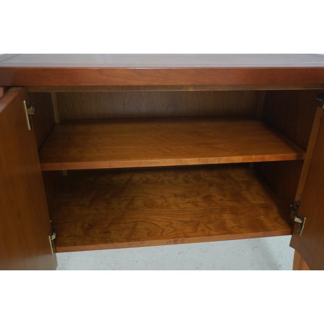 Pair of Hickory White Italian Style Console Nightstand Cabinets For Sale In Philadelphia - Image 6 of 17