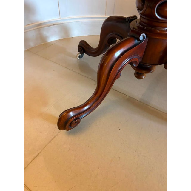 Antique Victorian Figured Mahogany Serpentine Tilt-Top Dining Centre Table, 1860s For Sale - Image 12 of 13
