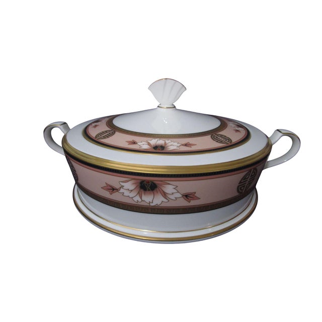 Art Deco Vintage Noritake Commemoration Round Covered Vegetable Dish With Lid Art Deco Stye Retired Peach Floral For Sale - Image 3 of 13