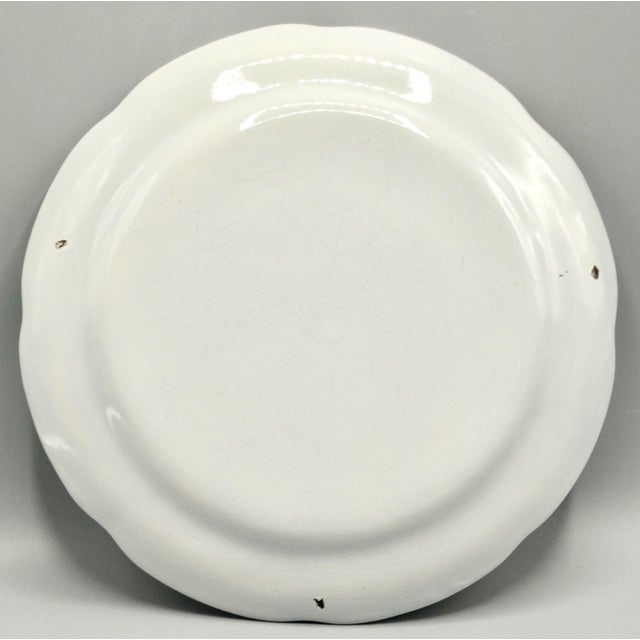 Antique White 18th-Century French Country Nevers Polychrome Bird Plate For Sale - Image 8 of 8