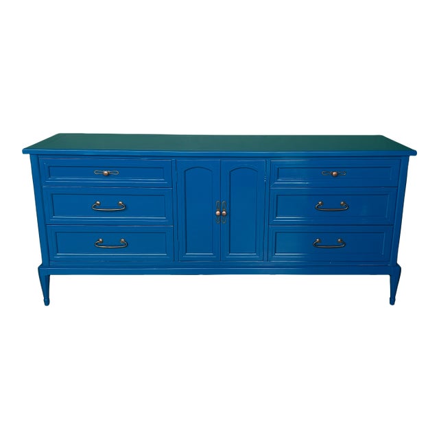 1970s Mid-Century Modern Walnut High Gloss Blue Lacquered Dresser For Sale