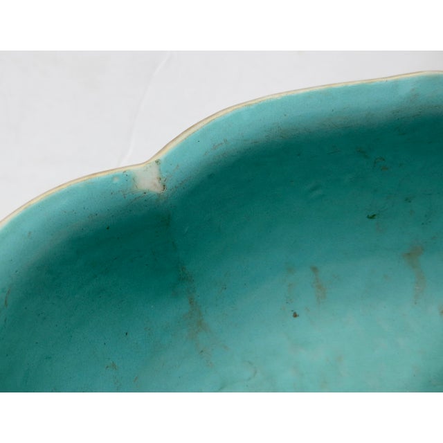 Pair of Antique Chinese Rose Medallion Bowls- A Pair of 2 For Sale - Image 9 of 17