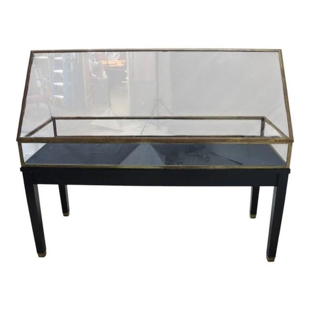 Two Russel Built Ny Ebonized & Brass Locking Lift Top Retail Display Cases C1930 For Sale - Image 6 of 18