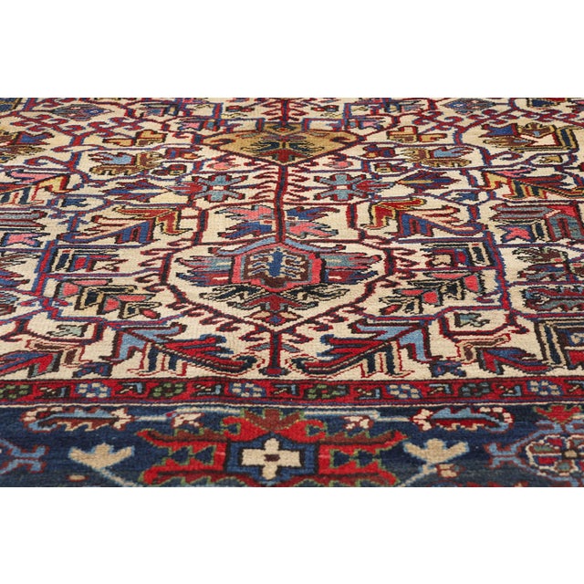 Mid 20th Century Vintage Ivory Persian Heriz Rug - 07'08 X 10'09 For Sale - Image 5 of 9