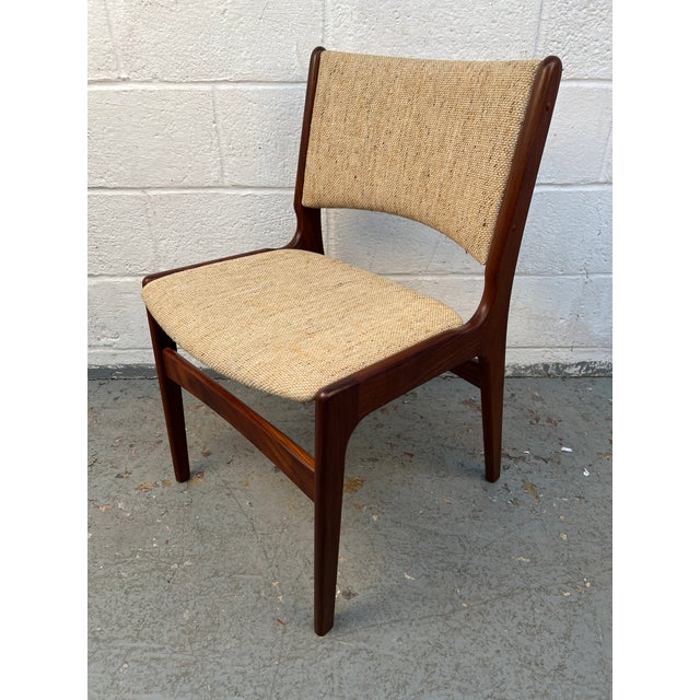 Set of Four Vintage Danish Modern Erik Buch Teakwood 'Model 89' Dining Chairs For Sale In New York - Image 6 of 14