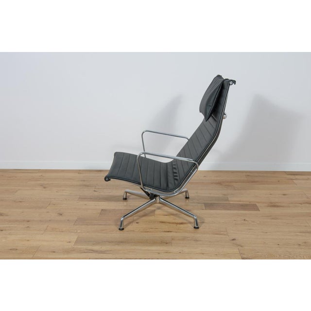 Set of Alu Group Ea124 & Ea125 Lounge Chair & Ottoman by Charles & Ray Eames for Vitra, 1980s For Sale - Image 10 of 18
