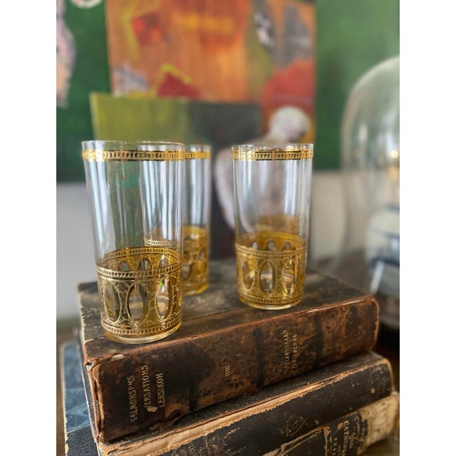 This listing includes four highball glassware, presented in the Antiqua pattern by culver, these are highly sought after...