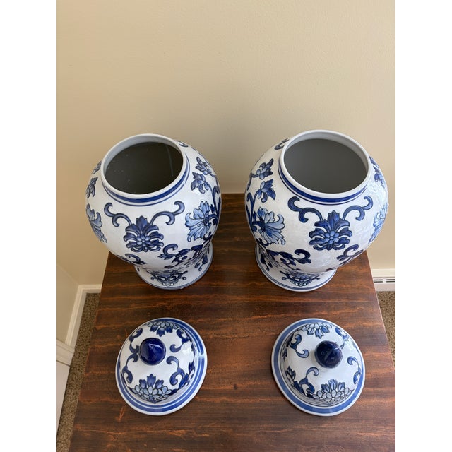 Ceramic Large Chinoiserie Blue and White Porcelain Ginger Jars, Pair For Sale - Image 7 of 7
