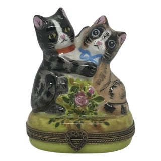 Vintage Limoges Porcelain Two Cats Hinged Trinket Box Hand-Painted by Rochaud For Sale