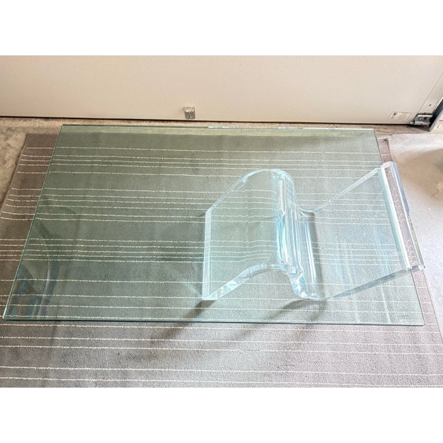 Modern 1980s Modern Lucite Glass Wave Zig Zag Suspension Waterfall Acrylic Coffee Cocktail Table For Sale - Image 3 of 9