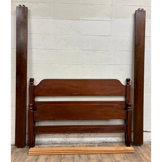 This is a stunning vintage full sized Traditional style low poster bed by Abernathy Furniture Co. Wood appears to be...