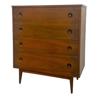 Vintage Mid-Century Modern 4-Drawer Tallboy Dresser Dovetailed Drawers. For Sale