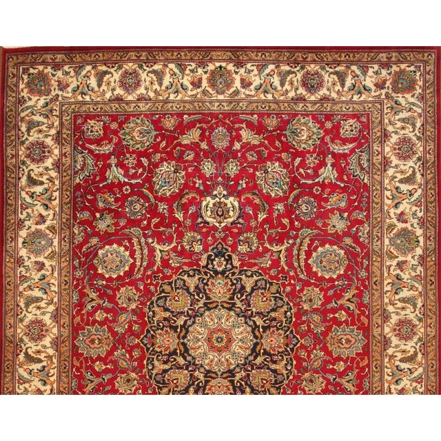 H1 Middle Eastern Rug in Wool For Sale - Image 3 of 10