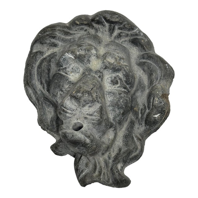 Victorian Renaissance Revival Lion Fountain Outdoor Spout Finial Sculpture British, Circa 1890 For Sale